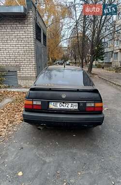 Седан Volkswagen Passat 1992 в Кривом Роге