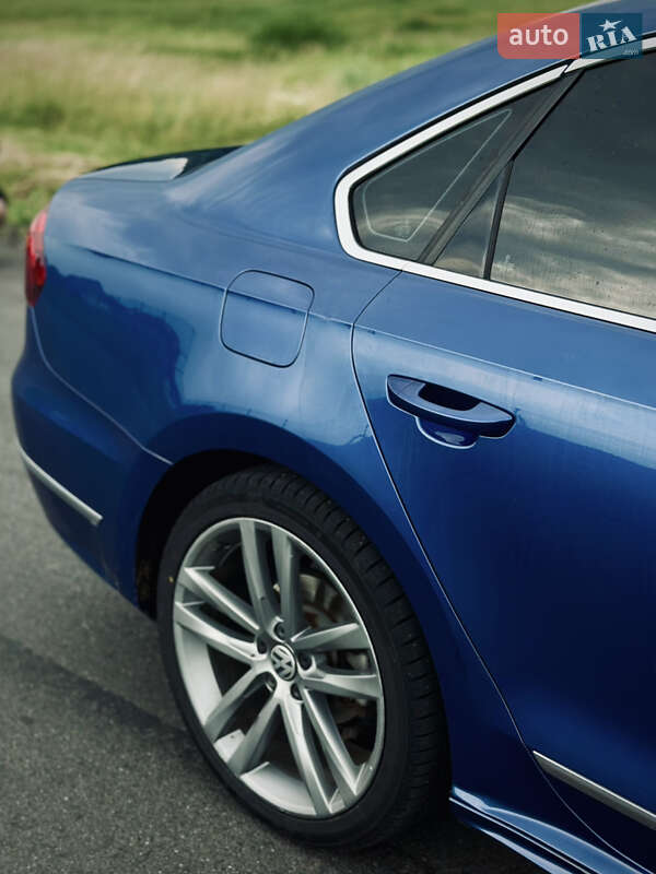 Седан Volkswagen Passat 2016 в Киеве фото 12 Седан Volkswagen Passat 2016 в Киеве