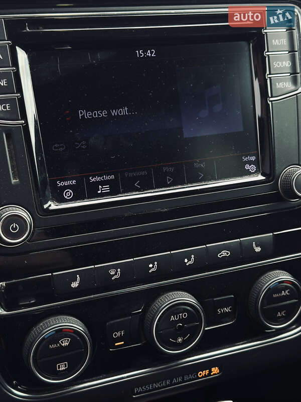 Седан Volkswagen Passat 2016 в Киеве фото 23 Седан Volkswagen Passat 2016 в Киеве