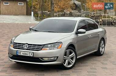 Седан Volkswagen Passat 2013 в Николаеве