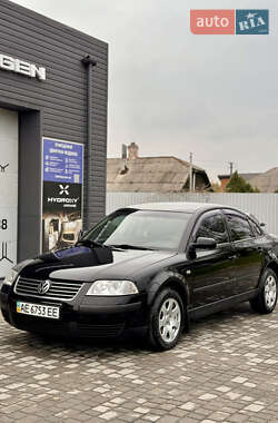 Седан Volkswagen Passat 2001 в Днепре