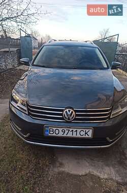 Универсал Volkswagen Passat 2011 в Кременце