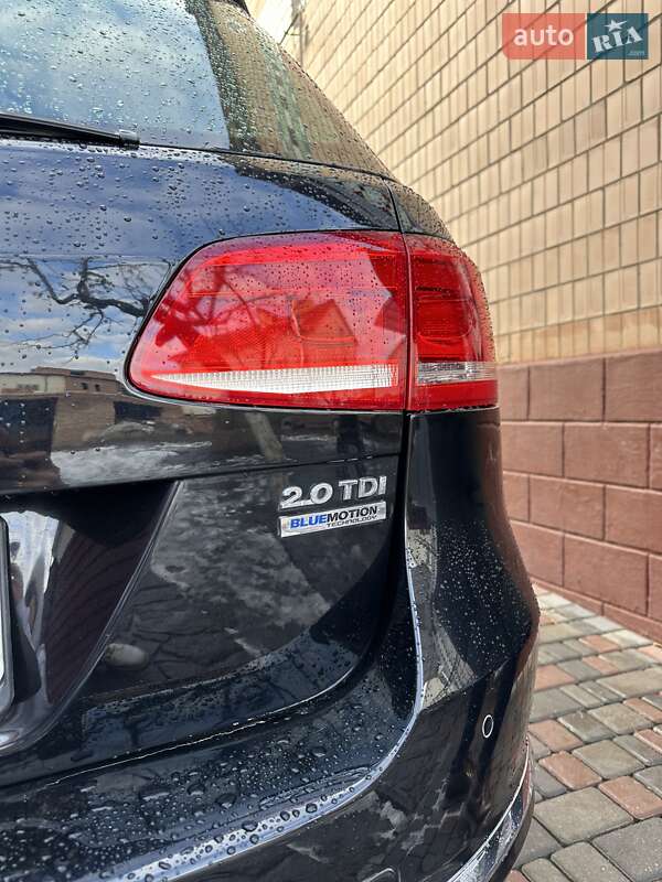 Універсал Volkswagen Passat 2012 в Чорткові
