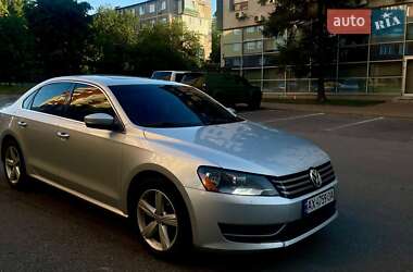 Седан Volkswagen Passat 2012 в Харкові