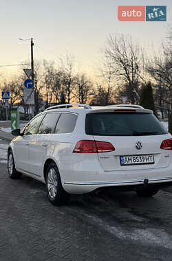 Универсал Volkswagen Passat 2011 в Житомире