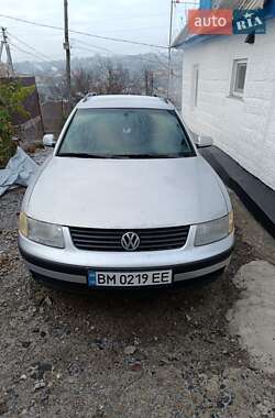 Универсал Volkswagen Passat 1998 в Тальном