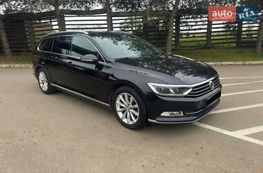 Універсал Volkswagen Passat 2017 в Ужгороді