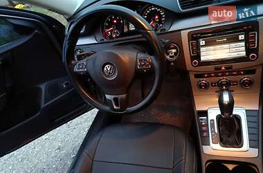 Седан Volkswagen Passat 2013 в Дніпрі