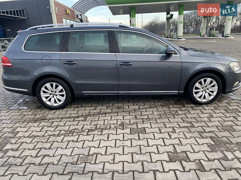 Універсал Volkswagen Passat 2014 в Івано-Франківську