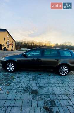 Универсал Volkswagen Passat 2012 в Копычинце