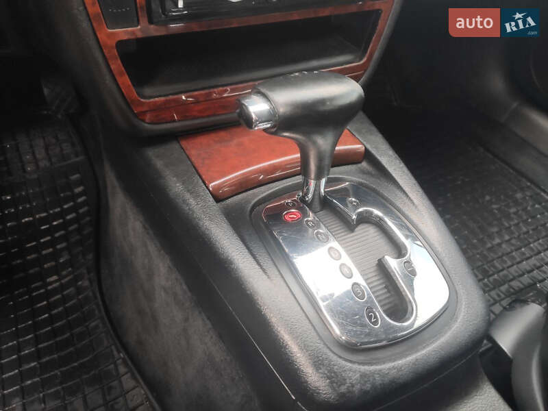 Седан Volkswagen Passat 2003 в Шептицькому