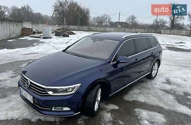 Універсал Volkswagen Passat 2018 в Дунаївцях