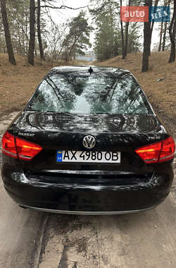 Седан Volkswagen Passat 2013 в Кременчуці