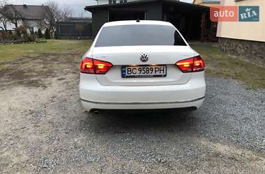 Седан Volkswagen Passat 2012 в Львове