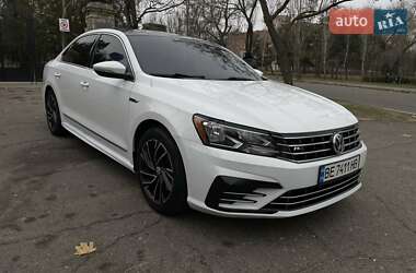 Седан Volkswagen Passat 2016 в Миколаєві