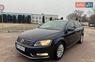 Универсал Volkswagen Passat 2012 в Киеве