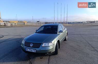 Седан Volkswagen Passat 2003 в Львові