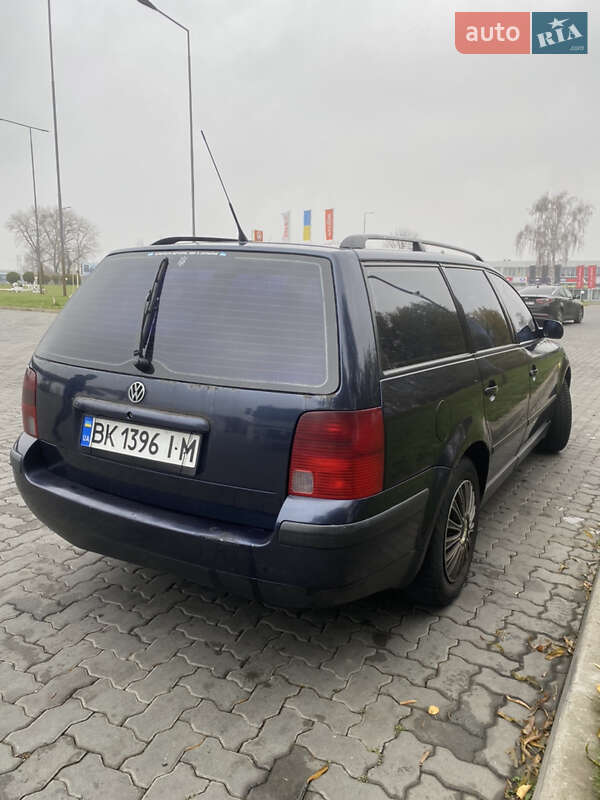 Універсал Volkswagen Passat 1999 в Рівному