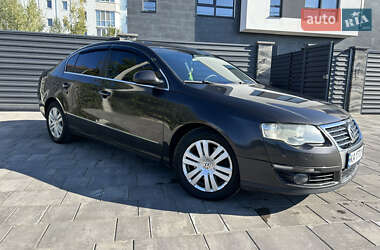 Седан Volkswagen Passat 2007 в Києві