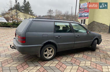 Універсал Volkswagen Passat 1996 в 