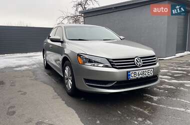 Седан Volkswagen Passat 2011 в Чернигове