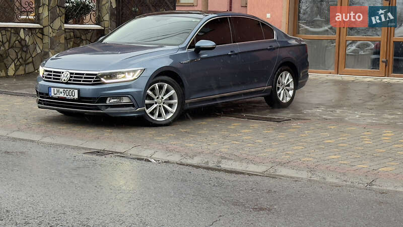 Седан Volkswagen Passat 2015 в Сваляве