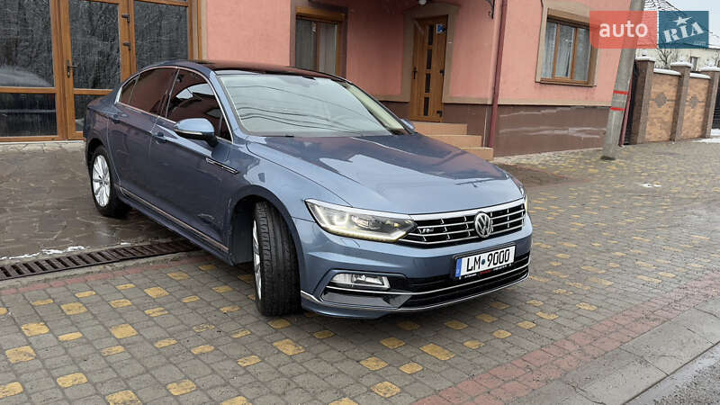 Седан Volkswagen Passat 2015 в Сваляве