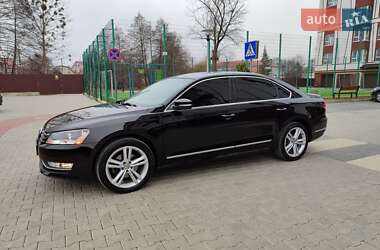 Седан Volkswagen Passat 2014 в Івано-Франківську