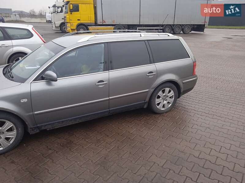 Універсал Volkswagen Passat 2003 в Верховині