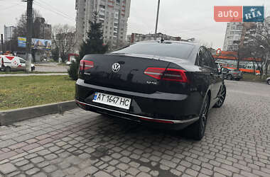 Седан Volkswagen Passat 2017 в Львове