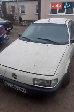 Седан Volkswagen Passat 1991 в Таращі