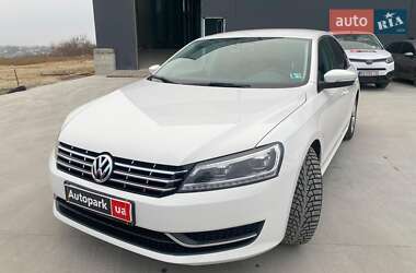 Седан Volkswagen Passat 2014 в Львове