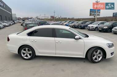 Седан Volkswagen Passat 2014 в Львові