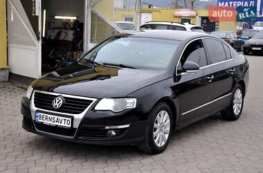 Седан Volkswagen Passat 2006 в Львові