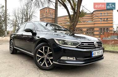 Седан Volkswagen Passat 2015 в Кривому Розі