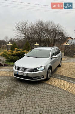 Універсал Volkswagen Passat 2012 в Стрию