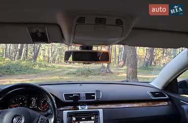 Седан Volkswagen Passat 2012 в 