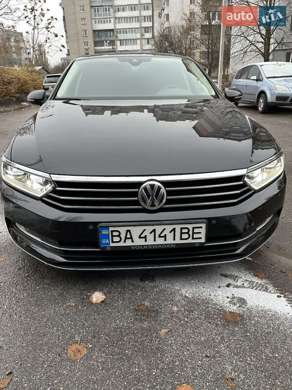 Седан Volkswagen Passat 2015 в Кропивницком фото 3 Седан Volkswagen Passat 2015 в Кропивницком