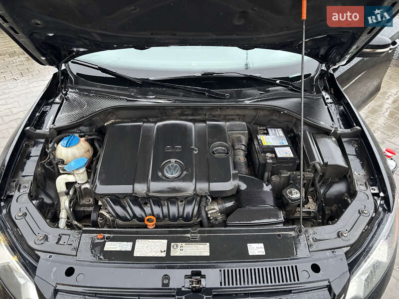 Седан Volkswagen Passat 2012 в Киеве