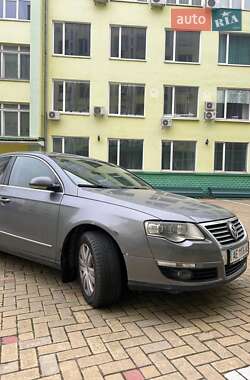 Седан Volkswagen Passat 2008 в Дніпрі