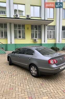 Седан Volkswagen Passat 2008 в Дніпрі