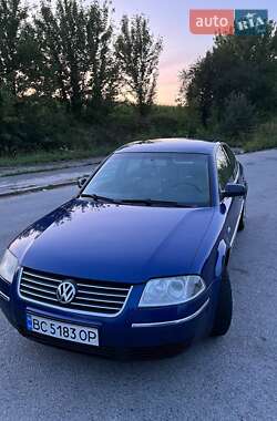 Седан Volkswagen Passat 2003 в Радехові