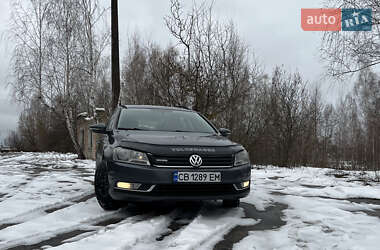 Універсал Volkswagen Passat 2012 в Городні