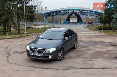 Седан Volkswagen Passat 2010 в Дніпрі