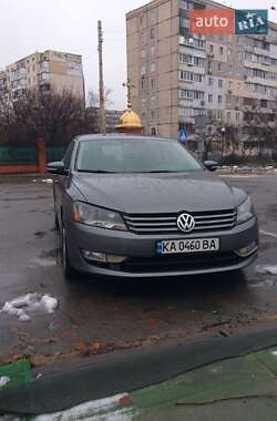 Седан Volkswagen Passat 2012 в Києві