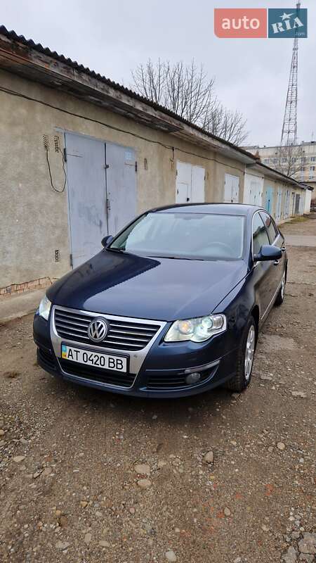 Седан Volkswagen Passat 2006 в Івано-Франківську