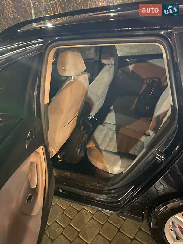 Универсал Volkswagen Passat 2006 в Харькове