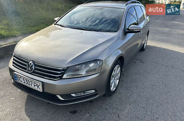 Универсал Volkswagen Passat 2013 в 