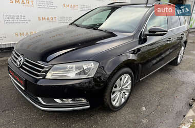 Універсал Volkswagen Passat 2012 в Києві