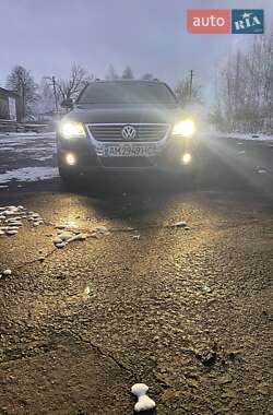 Універсал Volkswagen Passat 2007 в Звягелі